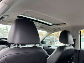 2014 Volkswagen Jetta - Image 10