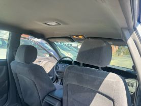 2004 TOYOTA AVALON