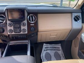 2015 FORD F250 SUPER DUTY CREW CAB PICKUP V8, TURBO DSL, 6.7L LARIAT PICKUP 4D 6 3/4 FT