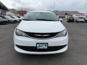 2020 CHRYSLER VOYAGER VAN V6, 3.6 LITER LX MINIVAN 4D