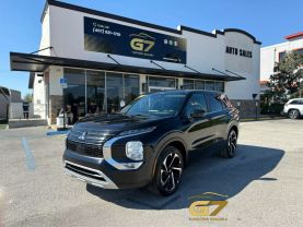 2024 Mitsubishi Outlander - Image 1