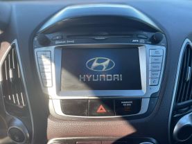 2011 HYUNDAI TUCSON SUV 4-CYL, 2.4 LITER GLS SPORT UTILITY 4D