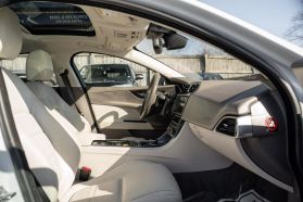 2017 JAGUAR XE SEDAN V6, SPRCHRGD, 3.0L XE 35T PRESTIGE SEDAN 4D