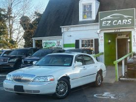 2006 LINCOLN TOWN CAR SEDAN V8, 4.6 LITER SIGNATURE LIMITED SEDAN 4D
