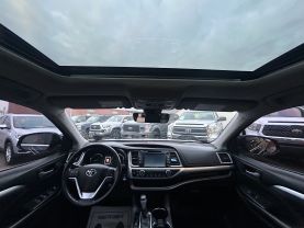 2017 TOYOTA HIGHLANDER SUV V6, 3.5 LITER XLE SPORT UTILITY 4D