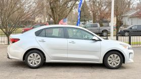 2019 Kia Rio - Image 8