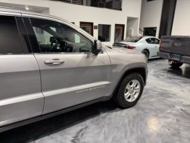 2015 JEEP GRAND CHEROKEE SUV V6, FLEX FUEL, 3.6 LITER LAREDO SPORT UTILITY 4D