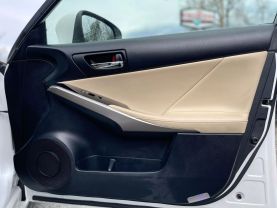 2016 Lexus Is - Image 41