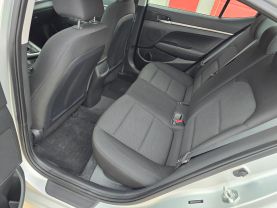 2020 Hyundai Elantra - Image 24