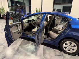 2016 HYUNDAI ELANTRA - - -