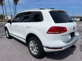 2015 VOLKSWAGEN TOUAREG SUV V6, 3.6 LITER V6 LUX SPORT UTILITY 4D