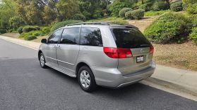 2004 TOYOTA SIENNA LE MINIVAN 4D