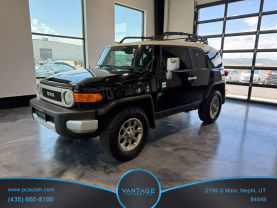 2011 TOYOTA FJ CRUISER SUV V6, 4.0 LITER SPORT UTILITY 2D