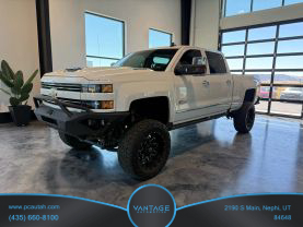 2017 CHEVROLET SILVERADO 2500 HD CREW CAB PICKUP V8, TURBO DIESEL, 6.6 LITER LTZ PICKUP 4D 6 1/2 FT