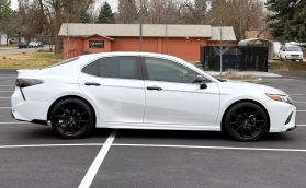2019 TOYOTA CAMRY SEDAN SUPER WHITE AUTOMATIC - Capital City Auto