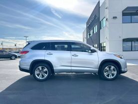 2018 TOYOTA HIGHLANDER SUV V6, 3.5 LITER LIMITED SPORT UTILITY 4D - The Auto Lot