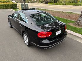 2014 VOLKSWAGEN PASSAT