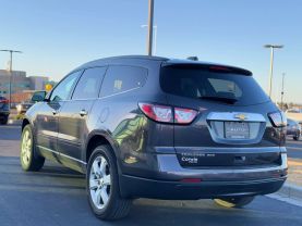 2017 CHEVROLET TRAVERSE SUV V6, 3.6 LITER LT SPORT UTILITY 4D - The Auto Lot