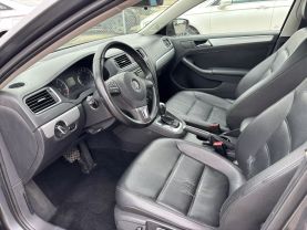 2014 Volkswagen Jetta - Image 11