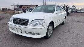 2000 TOYOTA CROWN SEDAN 2JZ-GE ROYAL SALOON FOUR