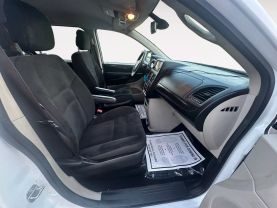 2019 Dodge Grand Caravan Passenger Se Minivan 4d - Image 15