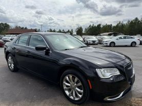 2018 Chrysler 300 300 Touring L Sedan 4d - Image 4