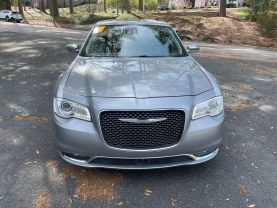 2017 CHRYSLER 300 SEDAN V6, 3.6 LITER 300C SEDAN 4D