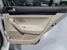 2013 Volkswagen Jetta Sportwagen - - Image 31
