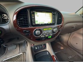 2006 TOYOTA SEQUOIA SUV V8, 4.7 LITER LIMITED SPORT UTILITY 4D