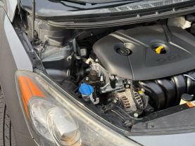 2015 KIA FORTE SEDAN 4-CYL, GDI, 2.0 LITER EX SEDAN 4D