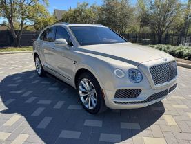 2017 BENTLEY BENTAYGA SUV W12, TWIN TURBO, 6.0 LITER W12 SPORT UTILITY 4D