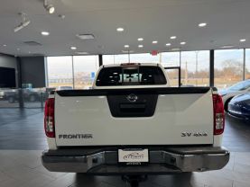 2016 NISSAN FRONTIER CREW CAB PICKUP V6, 4.0 LITER SV PICKUP 4D 6 FT