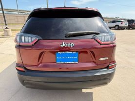 2019 JEEP CHEROKEE SUV 4-CYL, ZERO EVAP, 2.4 LITER LATITUDE PLUS SPORT UTILITY 4D