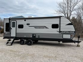 2024 COACHMEN CATALINA SUMMIT 8 RV - 231MKS at T&T Repairables - used car dealership in Spencer, Indiana.