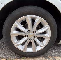 2016 Chevrolet Malibu - Image 17