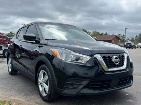 2020 Nissan Kicks S Sport Utility 4d - Image 11