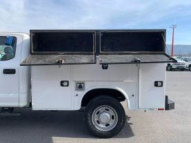 2019 FORD F350 SUPER DUTY CREW CAB 8FT KNAPHEIDE SERVICE BED TRUCK SERVICE/UTILITY TRUCKS V8, FLEX FUEL, 6.2 LITER XL PICKUP 4D 8 FT - Eddies Auto Sales