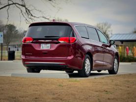 2020 CHRYSLER PACIFICA VAN V6, 3.6 LITER TOURING MINIVAN 4D