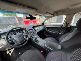 2011 Ford Taurus - Image 2