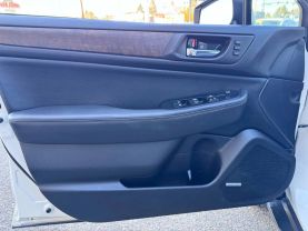 2017 SUBARU OUTBACK