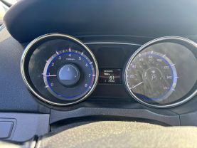 2013 Hyundai Sonata - Image 14