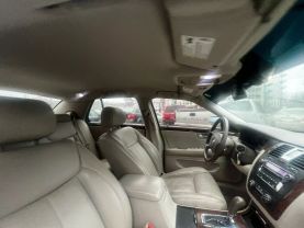 2006 Cadillac Dts - Image 2