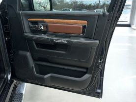 2016 RAM 1500 CREW CAB PICKUP V6 TURBO ECODIESEL 3.0 LARAMIE LONGHORN PICKUP 4D 5 1/2 FT