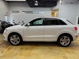 2017 AUDI Q3