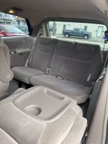 2005 TOYOTA SIENNA VAN V6, 3.3 LITER LE MINIVAN 4D