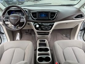 2020 CHRYSLER VOYAGER VAN V6, 3.6 LITER LX MINIVAN 4D