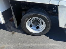 2016 RAM 5500 REGULAR CAB & CHASSIS