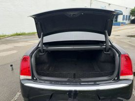2017 CHRYSLER 300 SEDAN V6, 3.6 LITER 300 LIMITED SEDAN 4D