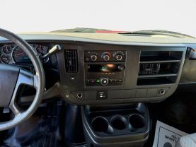 2009 CHEVROLET EXPRESS 2500 CARGO CARGO V8, 4.8 LITER VAN 3D