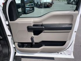 2020 FORD F250 SUPER DUTY CREW CAB 8FT KNAPHEIDE SERVICE BED TRUCK SERVICE/UTILITY TRUCKS V8, FLEX FUEL, 6.2 LITER XL PICKUP 4D 8 FT - Eddies Auto Sales